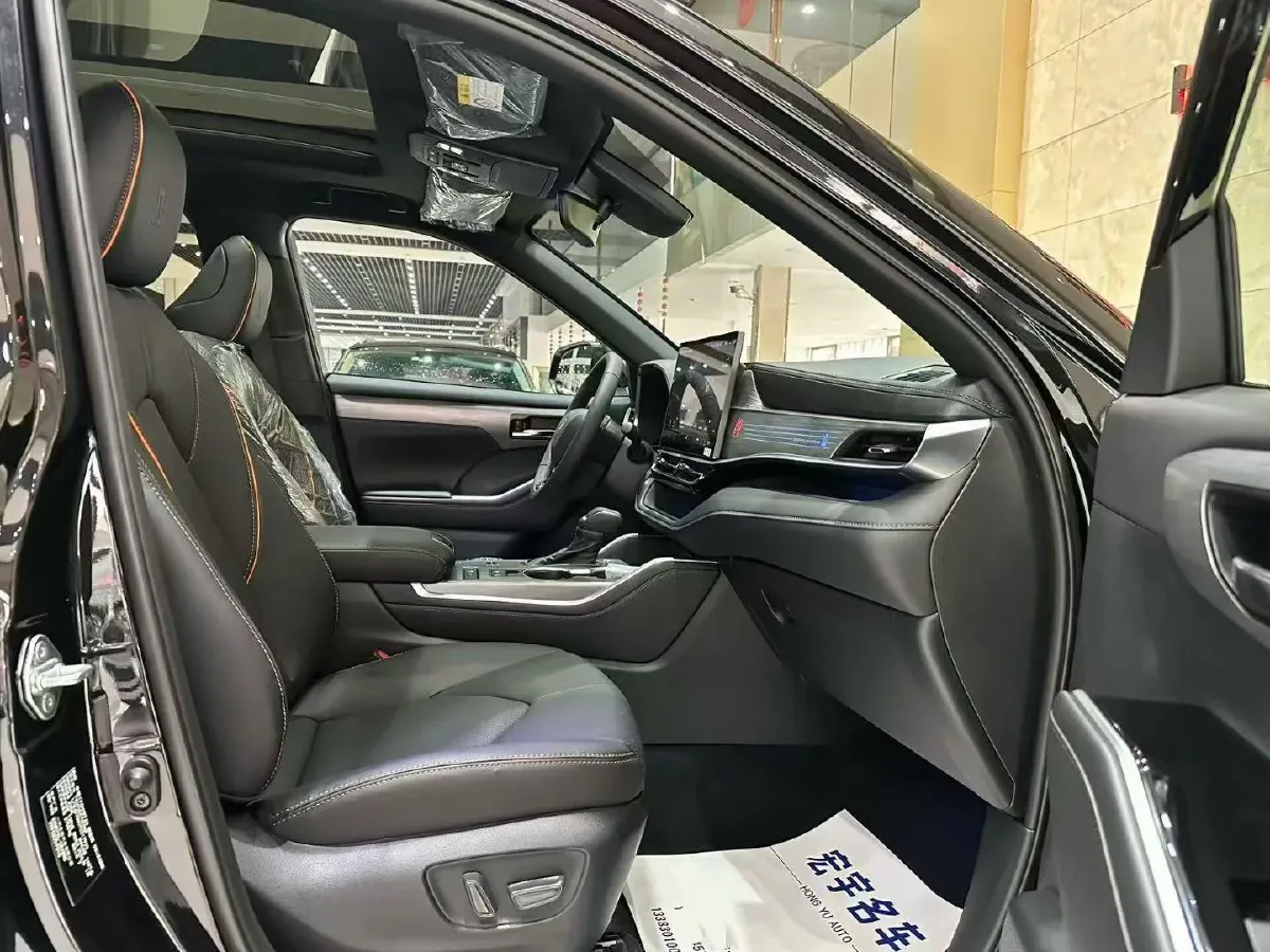 2026 Toyota Crown Kluger 2.5L 189HP L4 E-CVT Hybrid,autocango,china used car exporter,china ev exporter,chinese used car exporter,chinese used ev exporter