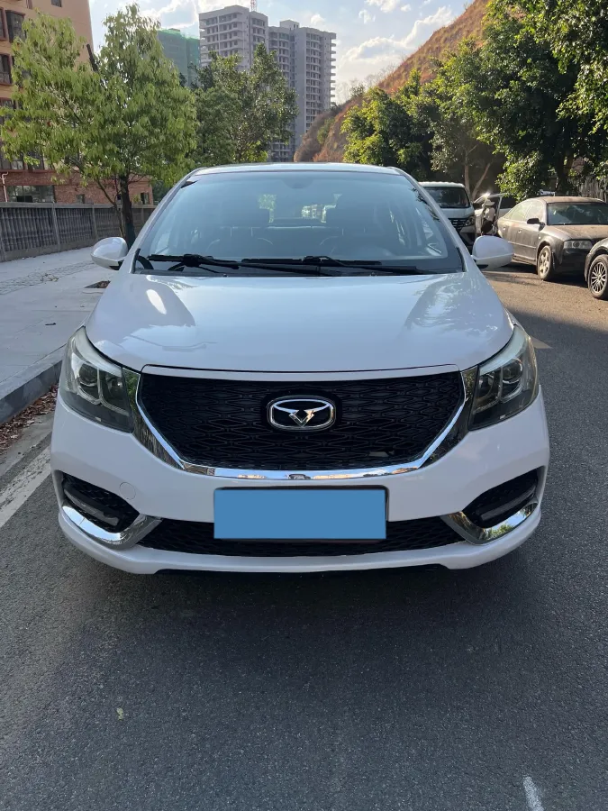 2018 KaiYi E3 1.5L 109HP L4 4AT,autocango,china used car exporter,china ev exporter,chinese used car exporter,chinese used ev exporter