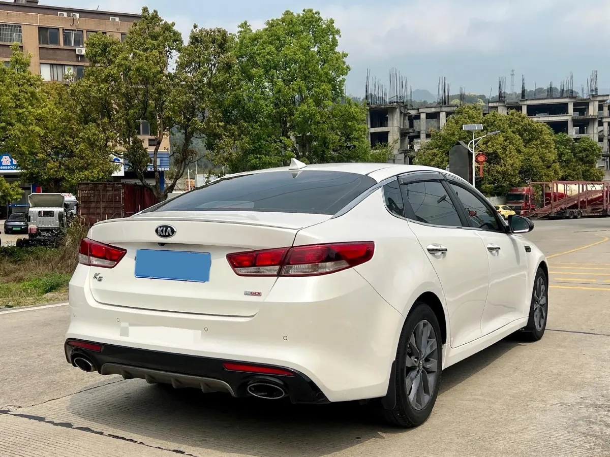 2016 Kia K5 1.6T 180HP L4 7DCT,autocango,china used car exporter,china ev exporter,chinese used car exporter,chinese used ev exporter