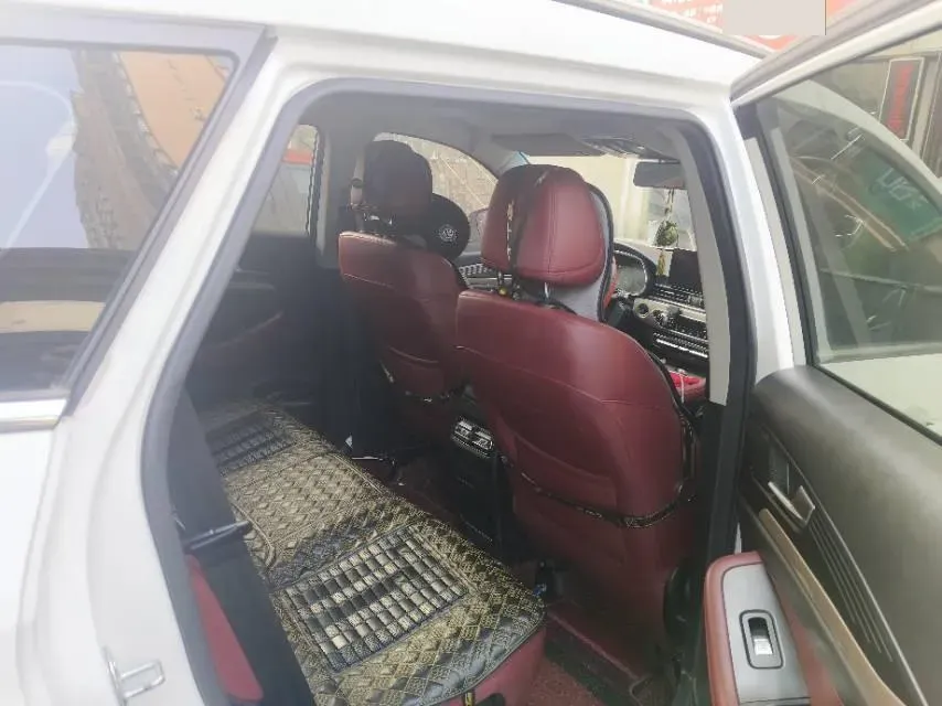 2023 Jetour X70 1.5T 156HP L4 6DCT,autocango,china used car exporter,china ev exporter,chinese used car exporter,chinese used ev exporter