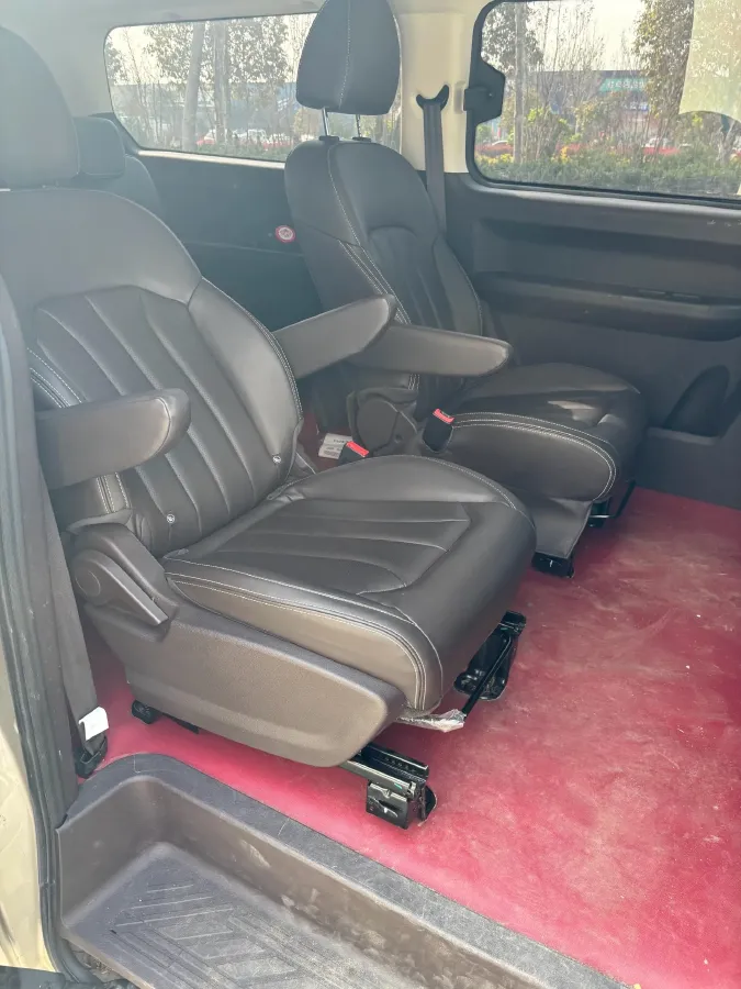 2023 BAW RuiSheng Trump M7 2.0L 144HP L4 8AT,autocango,china used car exporter,china ev exporter,chinese used car exporter,chinese used ev exporter