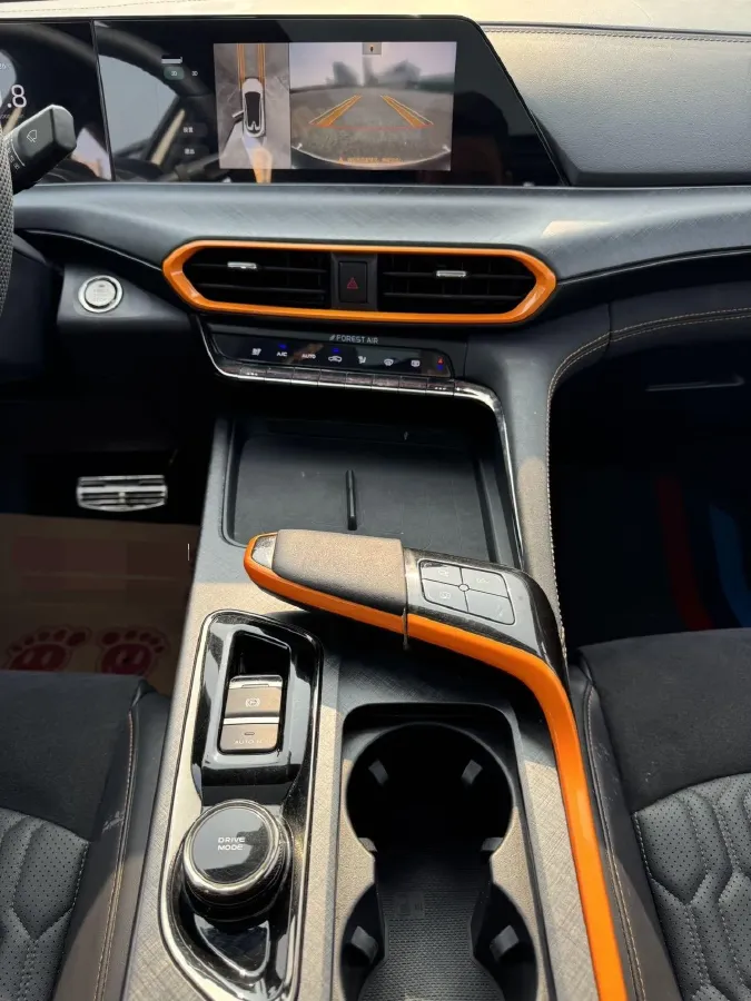 2022 ChangAn UNI-T 1.5T 188HP L4 7DCT,autocango,china used car exporter,china ev exporter,chinese used car exporter,chinese used ev exporter