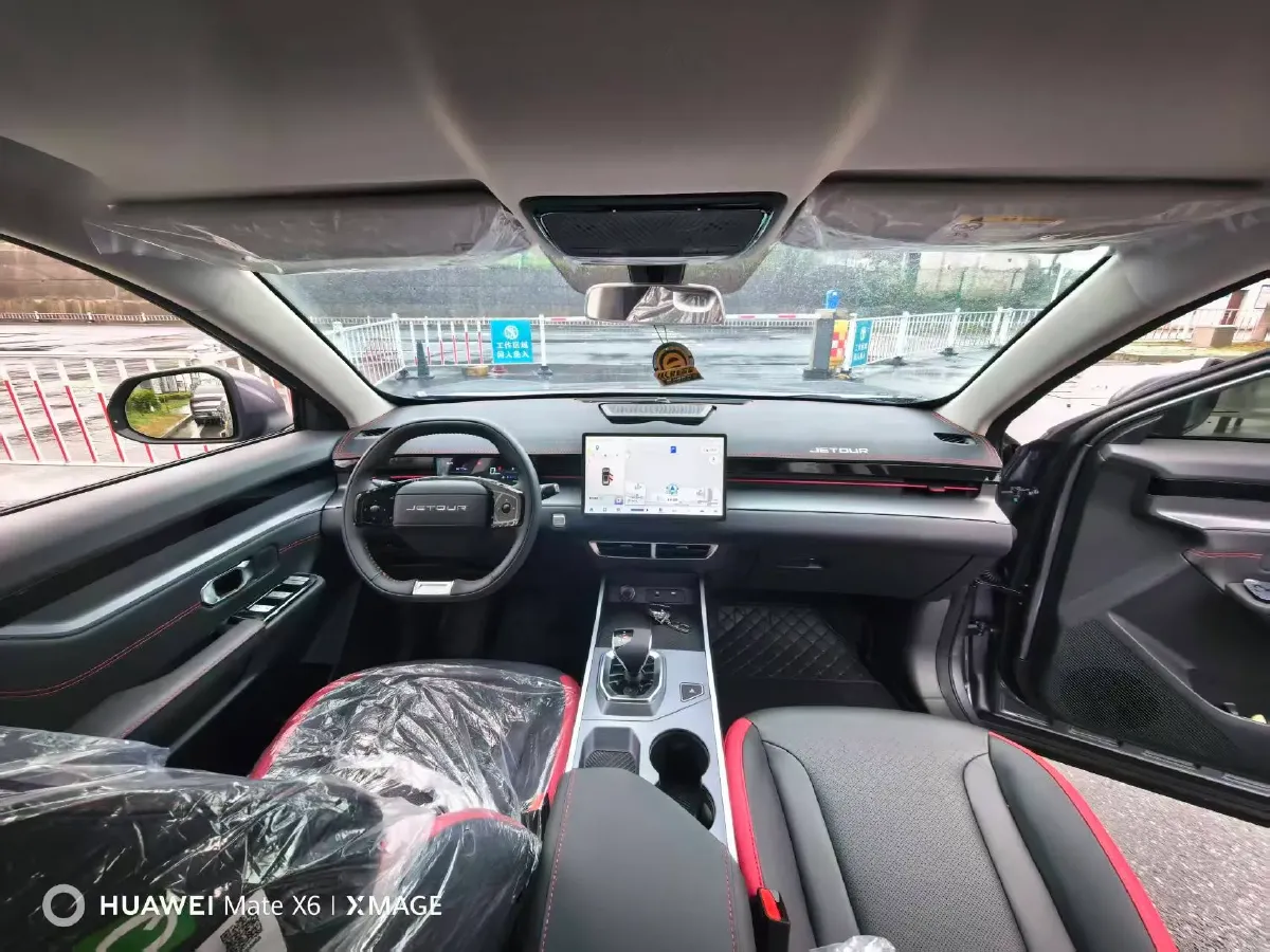 2025 Jetour DASHING 1.5T 156HP L4 6DCT,autocango,china used car exporter,china ev exporter,chinese used car exporter,chinese used ev exporter