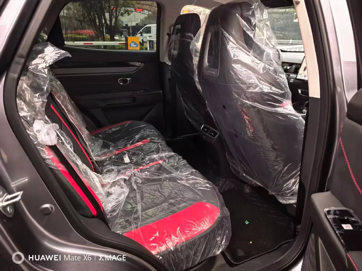 2025 Jetour DASHING 1.5T 156HP L4 6DCT,autocango,china used car exporter,china ev exporter,chinese used car exporter,chinese used ev exporter