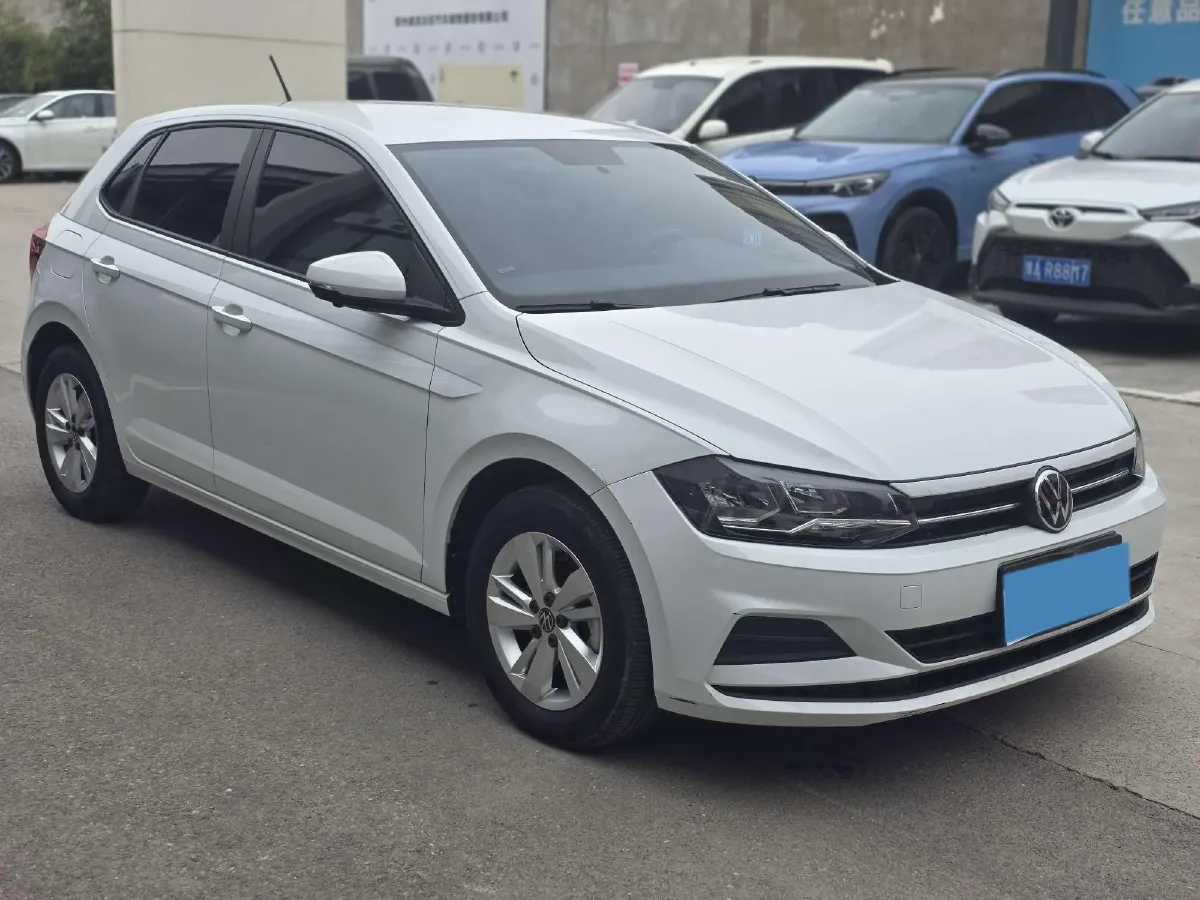 2023 Volkswagen Polo 1.5L 110HP L4 6AT,autocango,china used car exporter,china ev exporter,chinese used car exporter,chinese used ev exporter