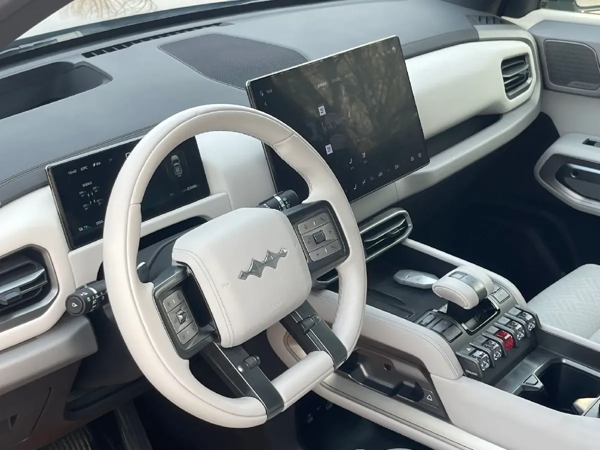 2025 FangChengBao Tai 3 BEV,autocango,china used car exporter,china ev exporter,chinese used car exporter,chinese used ev exporter