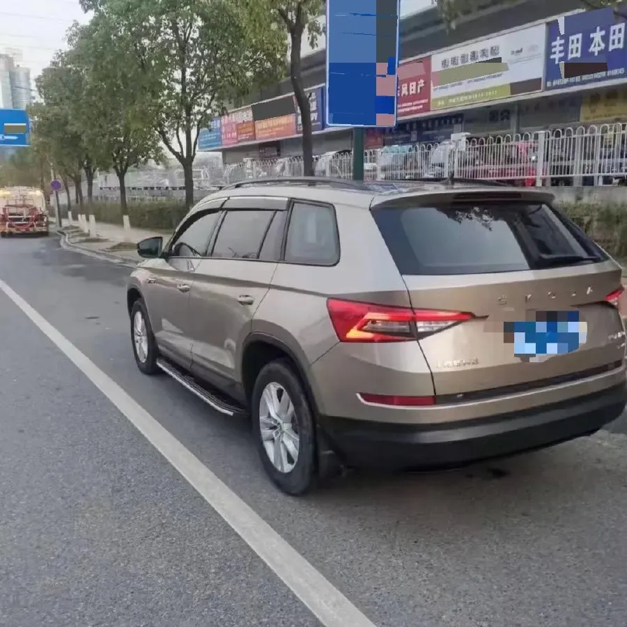 2019 Buick EnvisionPlus 1.5T 169HP L4 7DCT,autocango,china used car exporter,china ev exporter,chinese used car exporter,chinese used ev exporter