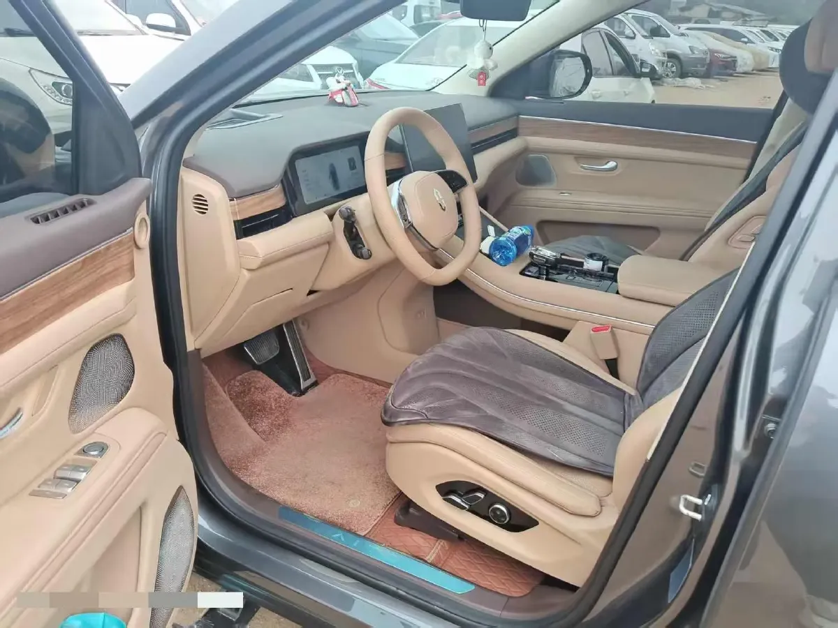 2024 AITO AITO M7 1.5T 152HP L4 REEV 40KWH,autocango,china used car exporter,china ev exporter,chinese used car exporter,chinese used ev exporter