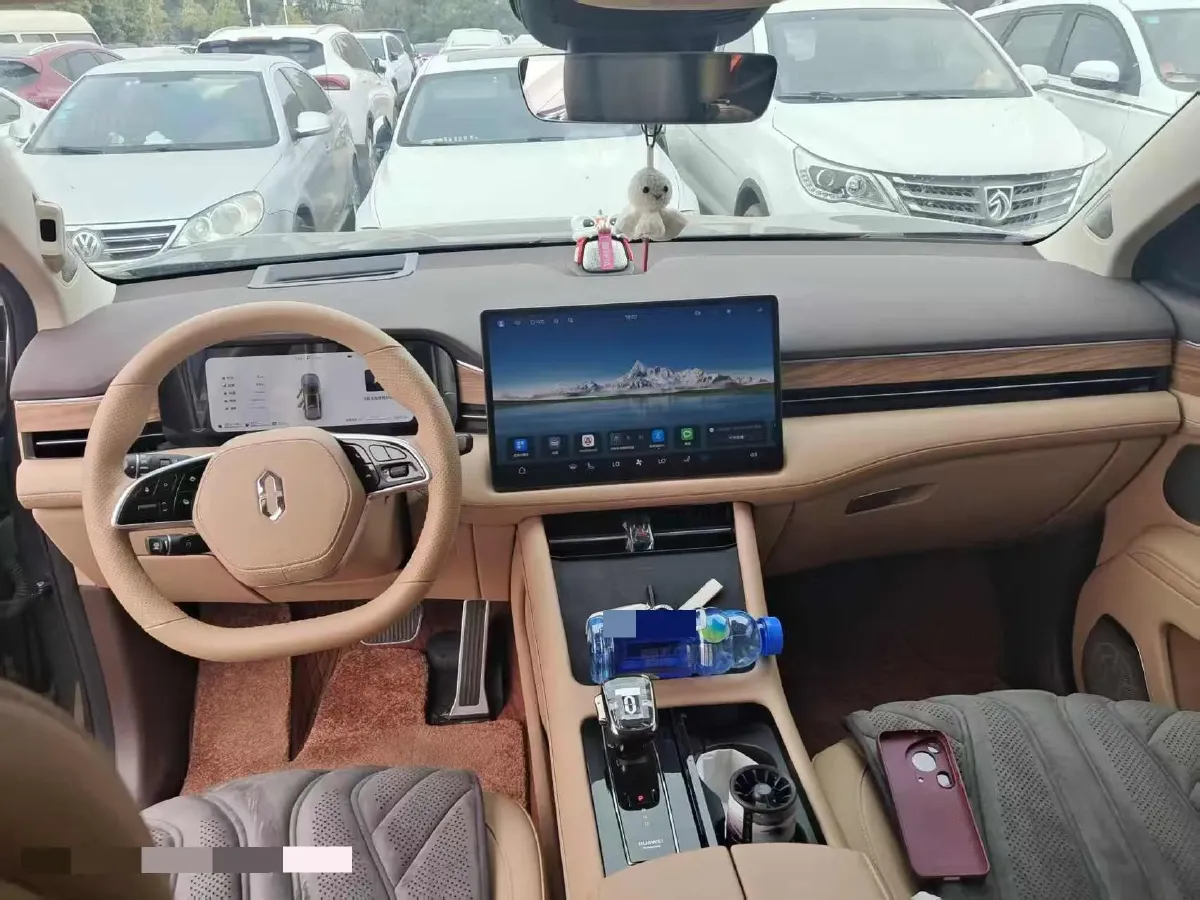 2024 AITO AITO M7 1.5T 152HP L4 REEV 40KWH,autocango,china used car exporter,china ev exporter,chinese used car exporter,chinese used ev exporter