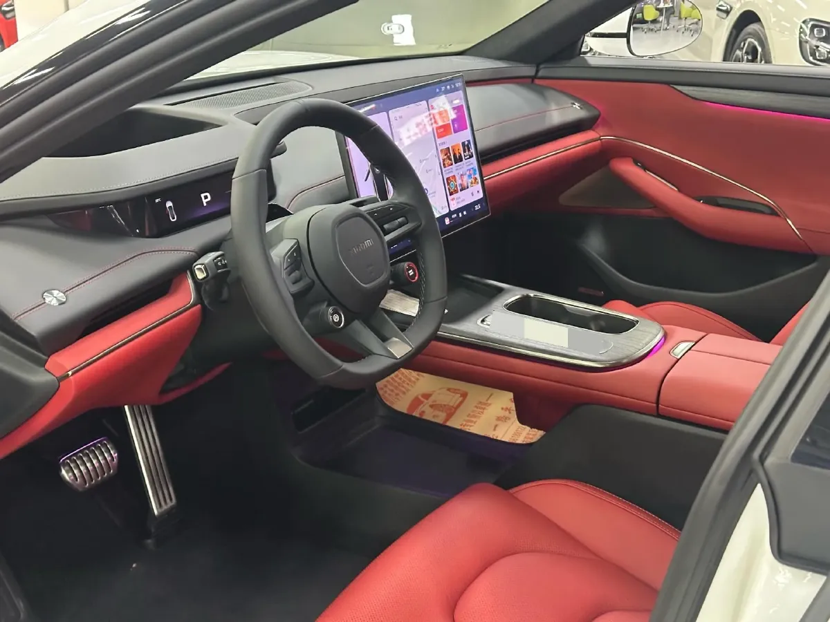 2024 MI SU7 BEV 101KWH,autocango,china used car exporter,china ev exporter,chinese used car exporter,chinese used ev exporter