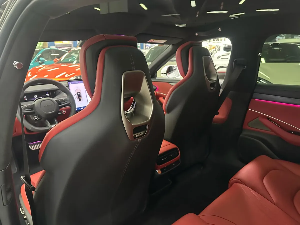 2024 MI SU7 BEV 101KWH,autocango,china used car exporter,china ev exporter,chinese used car exporter,chinese used ev exporter