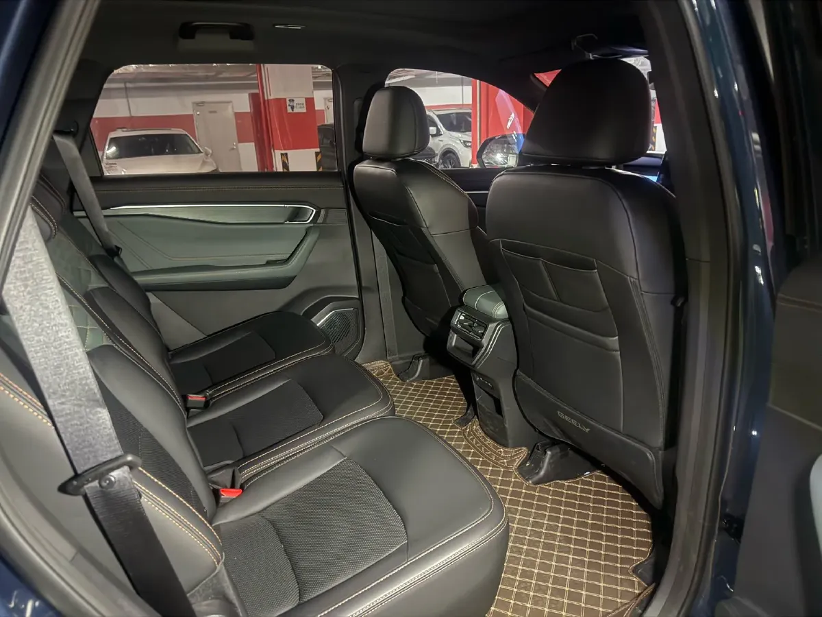 2023 Geely Okavango L 2.0T 218HP L4 7DCT,autocango,china used car exporter,china ev exporter,chinese used car exporter,chinese used ev exporter