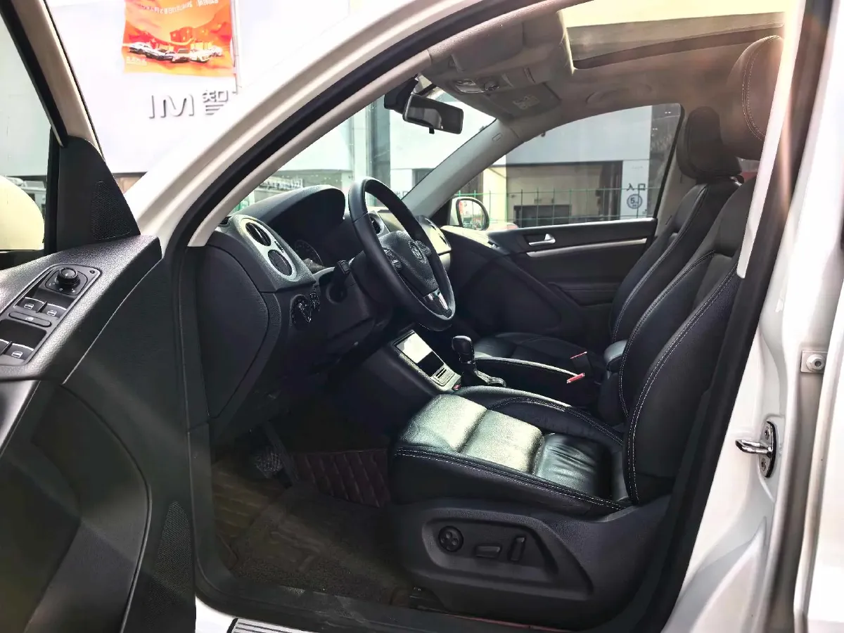 2017 Haval H9 2.0T 190HP L4 8AT,autocango,china used car exporter,china ev exporter,chinese used car exporter,chinese used ev exporter