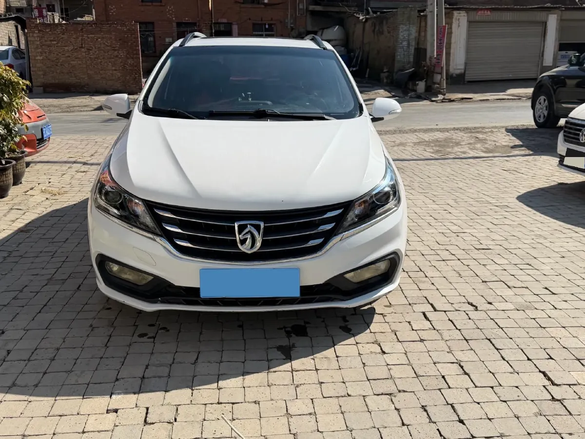 2017 Karry K50 1.5L 109HP L4 5MT,autocango,china used car exporter,china ev exporter,chinese used car exporter,chinese used ev exporter