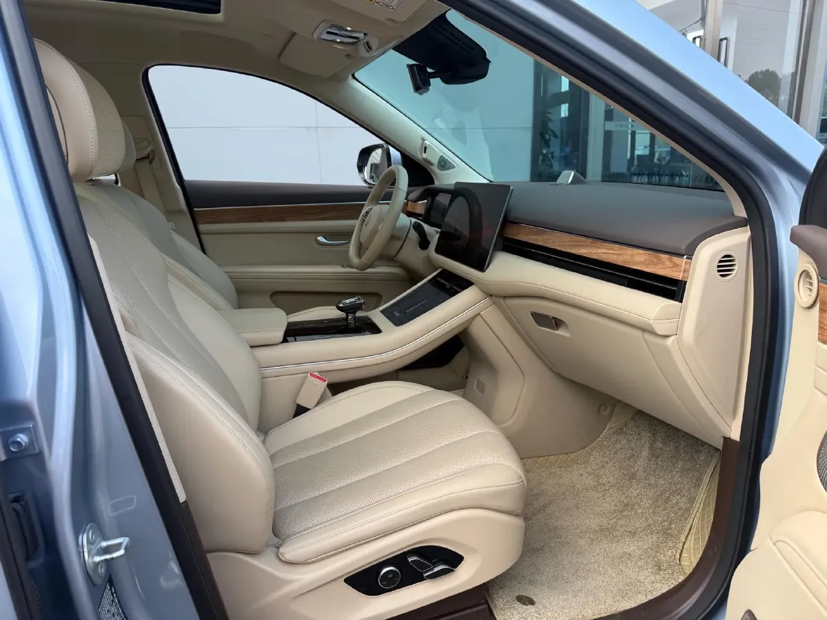 2023 HIMA AITO M5 1.5T 152HP L4 REEV 40KWH,autocango,china used car exporter,china ev exporter,chinese used car exporter,chinese used ev exporter