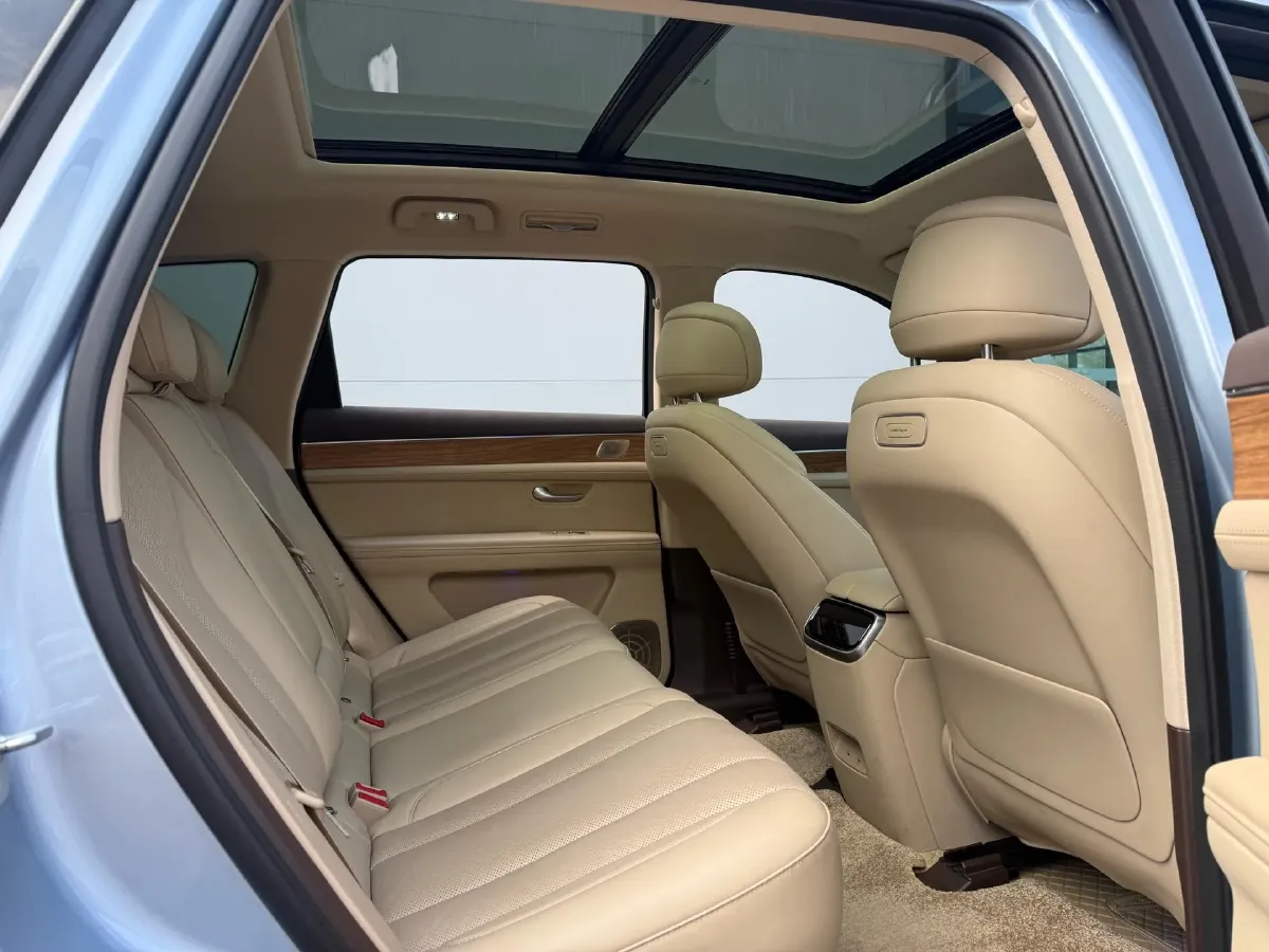 2023 HIMA AITO M5 1.5T 152HP L4 REEV 40KWH,autocango,china used car exporter,china ev exporter,chinese used car exporter,chinese used ev exporter