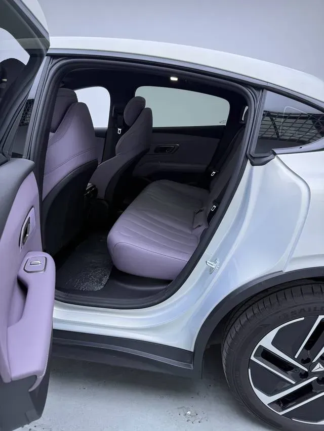 2026 Deepal L06 BEV,autocango,china used car exporter,china ev exporter,chinese used car exporter,chinese used ev exporter