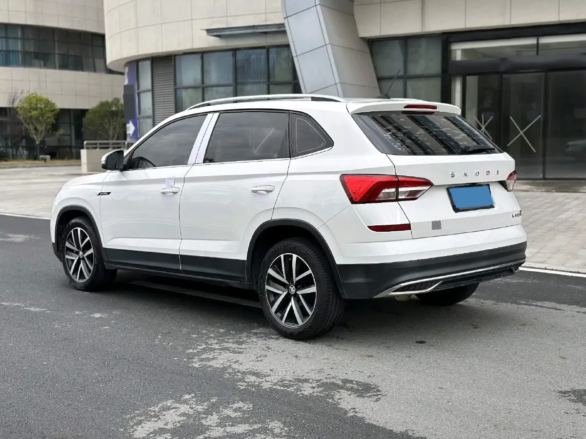 2020 Skoda Kamiq 1.5L 112HP L4 6AT,autocango,china used car exporter,china ev exporter,chinese used car exporter,chinese used ev exporter