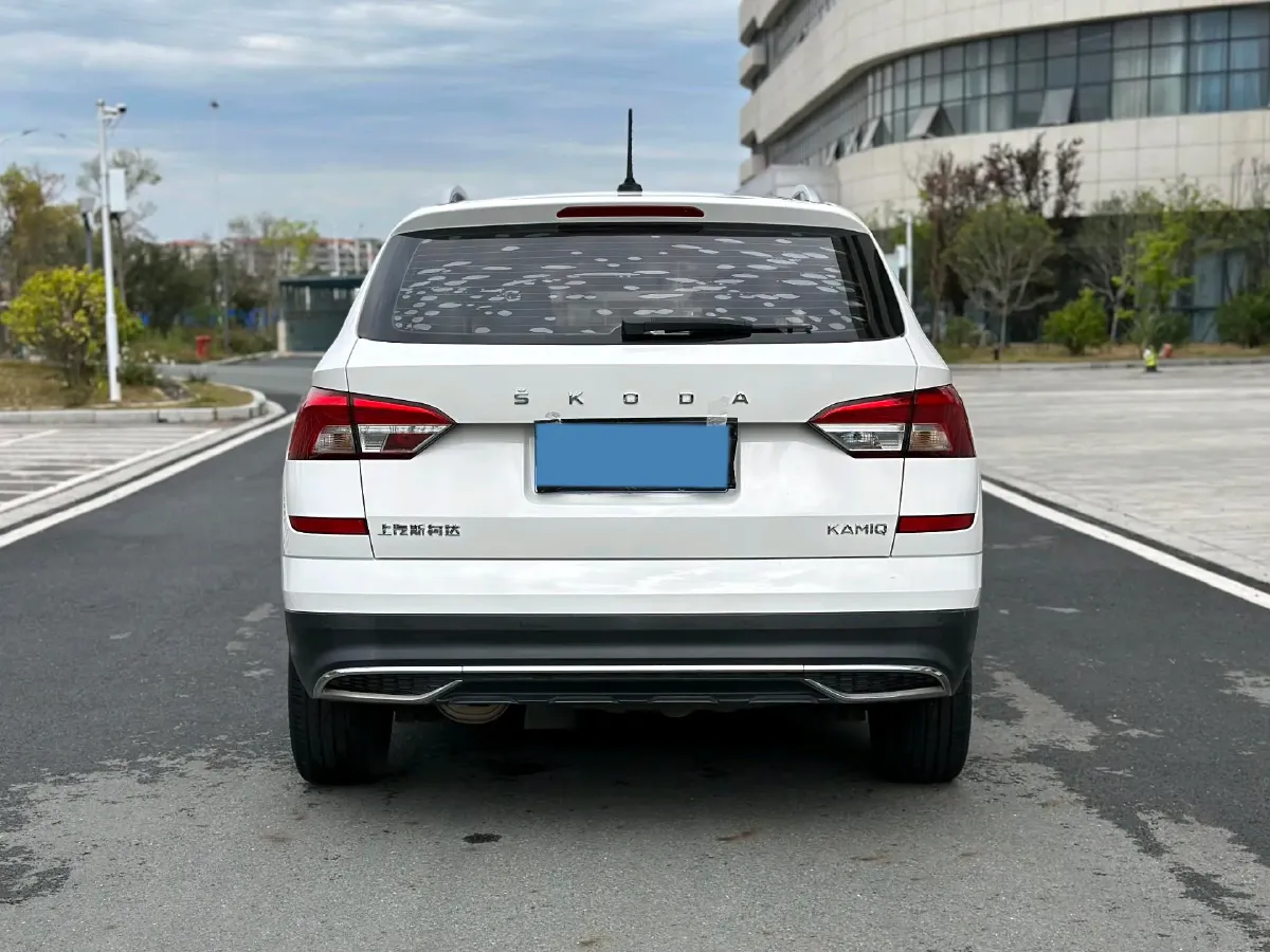 2020 Skoda Kamiq 1.5L 112HP L4 6AT,autocango,china used car exporter,china ev exporter,chinese used car exporter,chinese used ev exporter