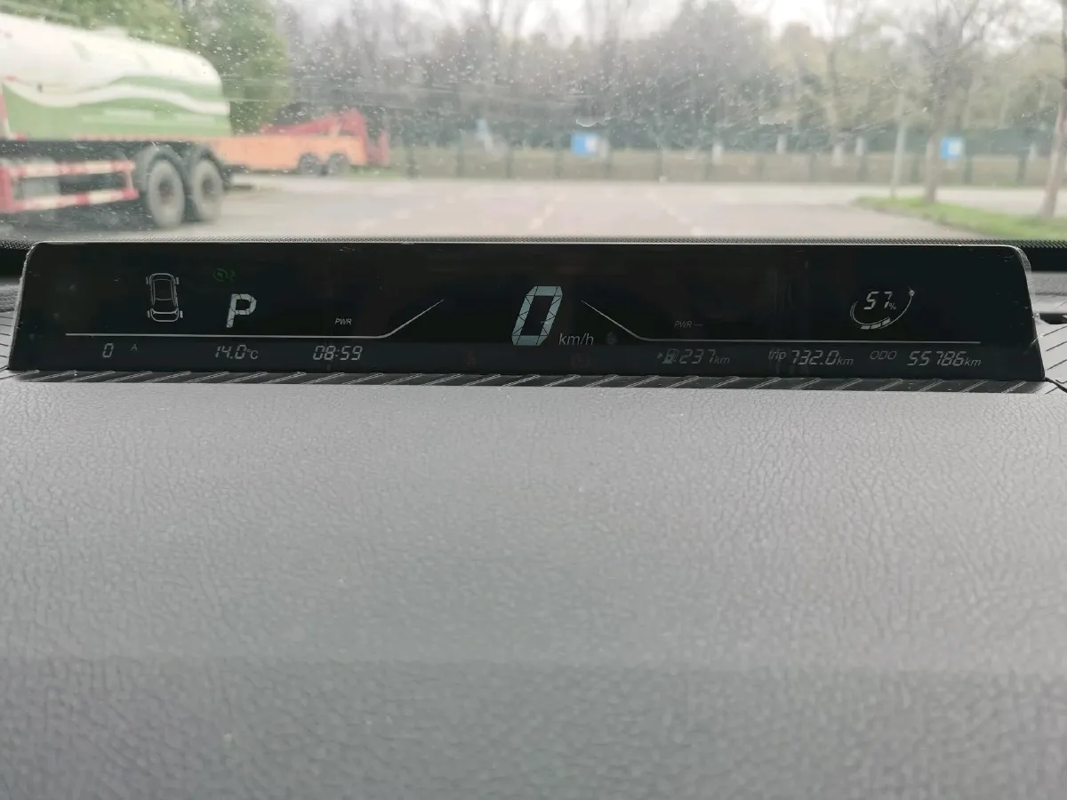 2022 MG 5 1.5L 120HP L4 CVT,autocango,china used car exporter,china ev exporter,chinese used car exporter,chinese used ev exporter