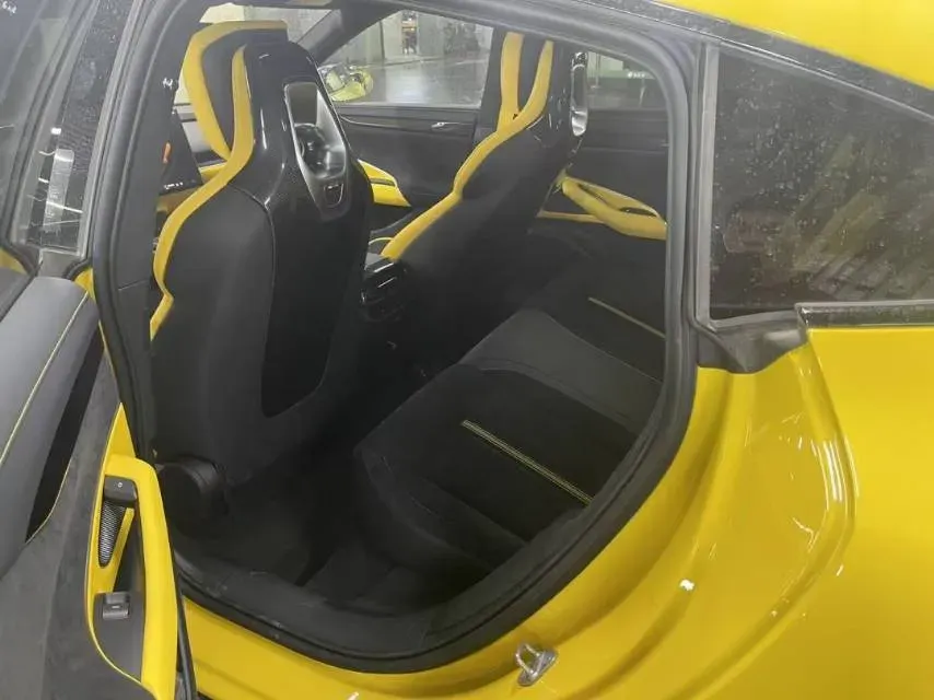 2025 MI SU7 Ultra BEV 93.7KWH,autocango,china used car exporter,china ev exporter,chinese used car exporter,chinese used ev exporter