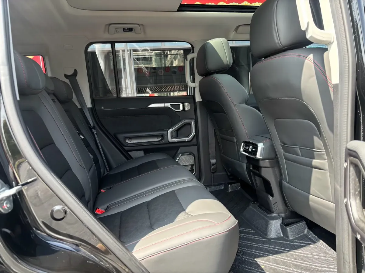 2023 Jetour Traveller 1.5T 184HP L4 7DCT,autocango,china used car exporter,china ev exporter,chinese used car exporter,chinese used ev exporter