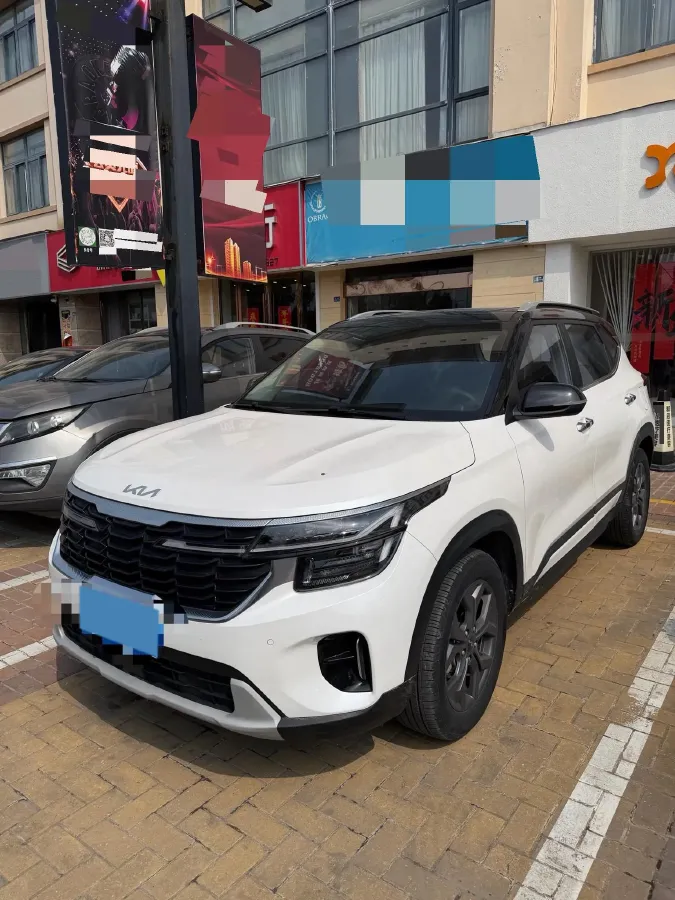 2023 Kia Seltos 1.5L 115HP L4 CVT,autocango,china used car exporter,china ev exporter,chinese used car exporter,chinese used ev exporter