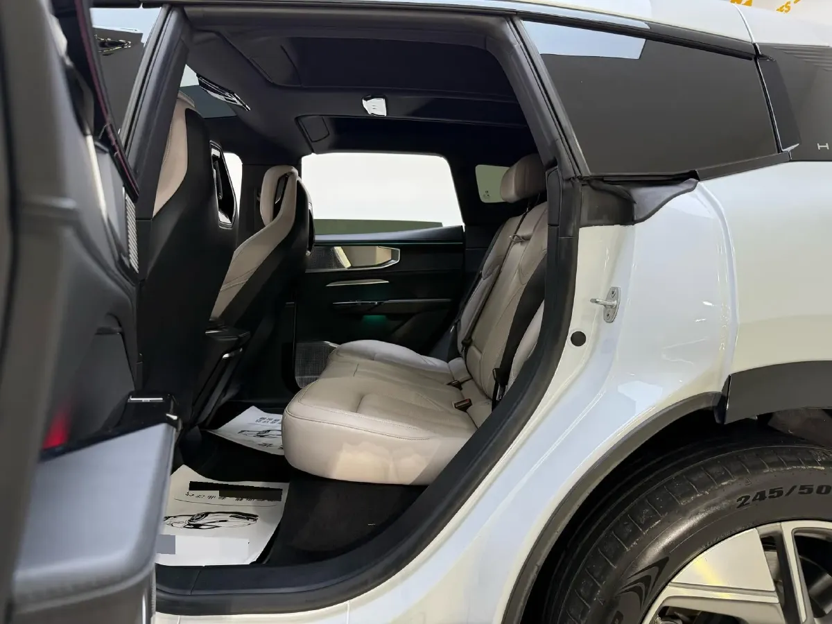 2023 HiPhi Y BEV 76.6KWH,autocango,china used car exporter,china ev exporter,chinese used car exporter,chinese used ev exporter