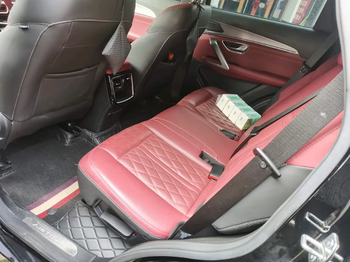 2024 Jetour X70 Plus 1.5T 156HP L4 6DCT,autocango,china used car exporter,china ev exporter,chinese used car exporter,chinese used ev exporter