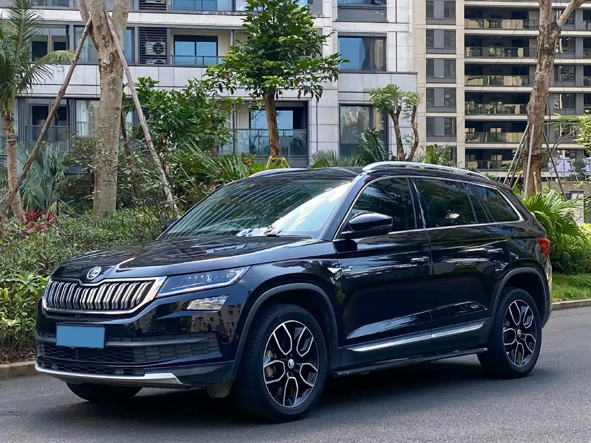 2020 Skoda Kodiak 2.0T 186HP L4 7DCT,autocango,china used car exporter,china ev exporter,chinese used car exporter,chinese used ev exporter
