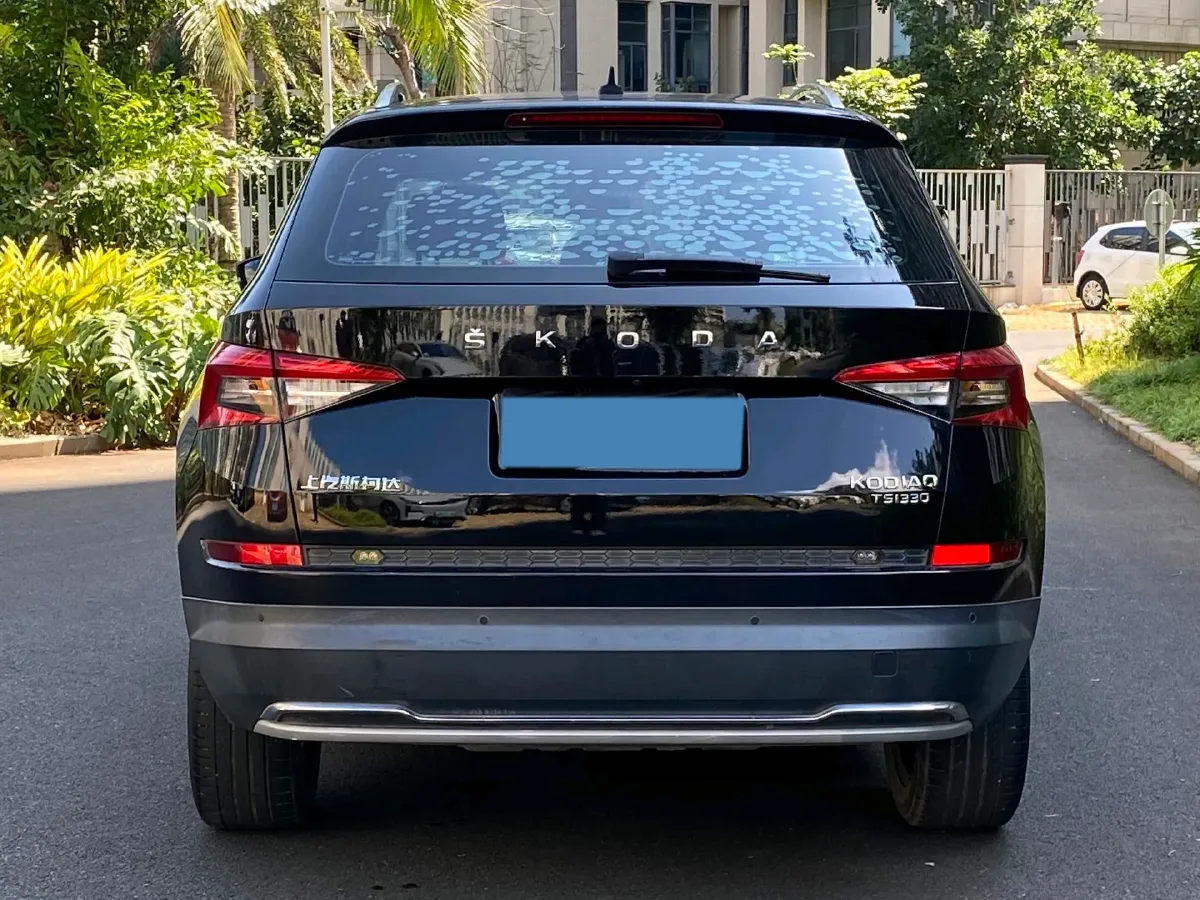 2020 Skoda Kodiak 2.0T 186HP L4 7DCT,autocango,china used car exporter,china ev exporter,chinese used car exporter,chinese used ev exporter