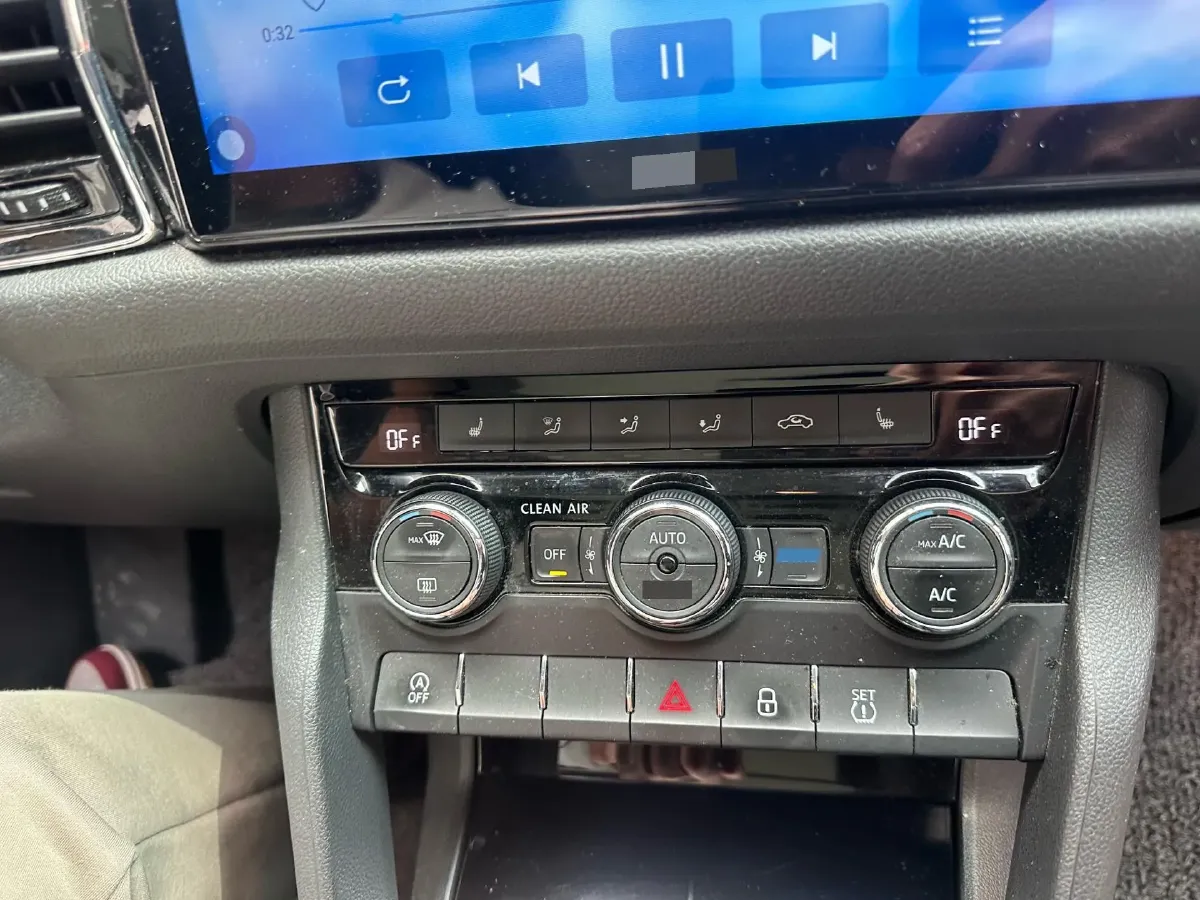 2018 Skoda Kodiak 2.0T 186HP L4 7DCT,autocango,china used car exporter,china ev exporter,chinese used car exporter,chinese used ev exporter