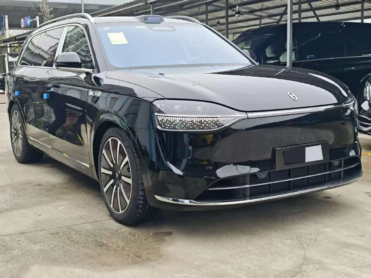 2025 AITO AITO M9 REEV 160HP REEV 52KWH,autocango,china used car exporter,china ev exporter,chinese used car exporter,chinese used ev exporter