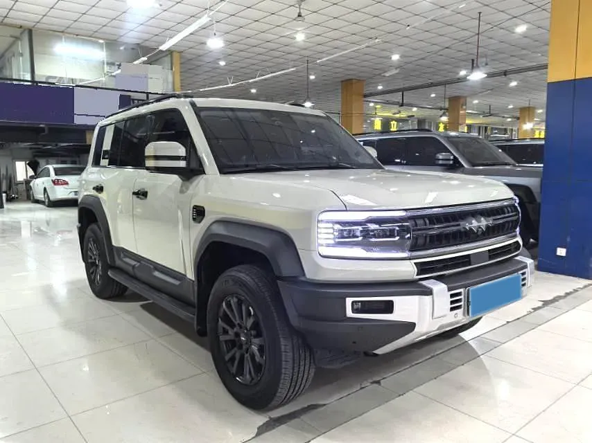 2023 FangChengBao Bao 5 1.5T 194HP L4 E-CVT PHEV 31.8KWH,autocango,china used car exporter,china ev exporter,chinese used car exporter,chinese used ev exporter
