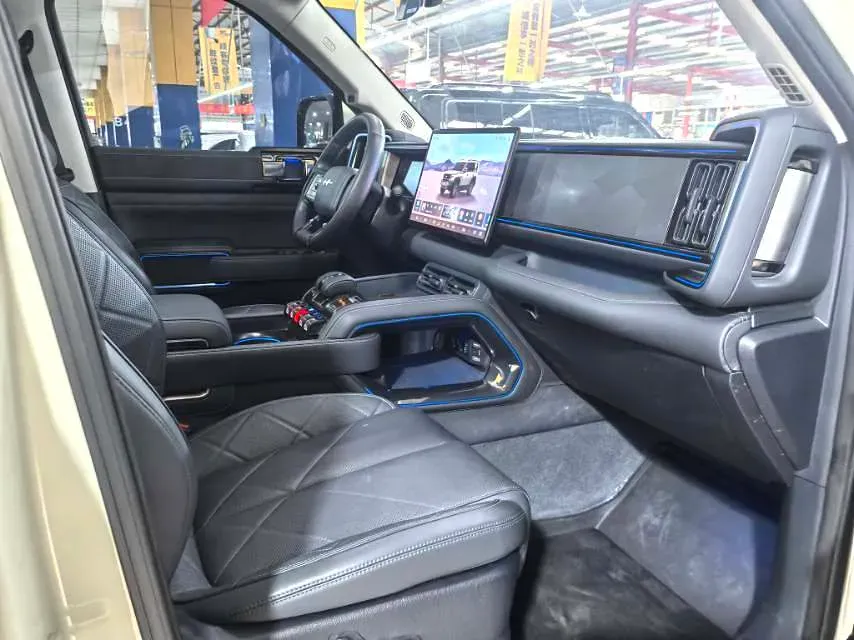 2023 FangChengBao Bao 5 1.5T 194HP L4 E-CVT PHEV 31.8KWH,autocango,china used car exporter,china ev exporter,chinese used car exporter,chinese used ev exporter