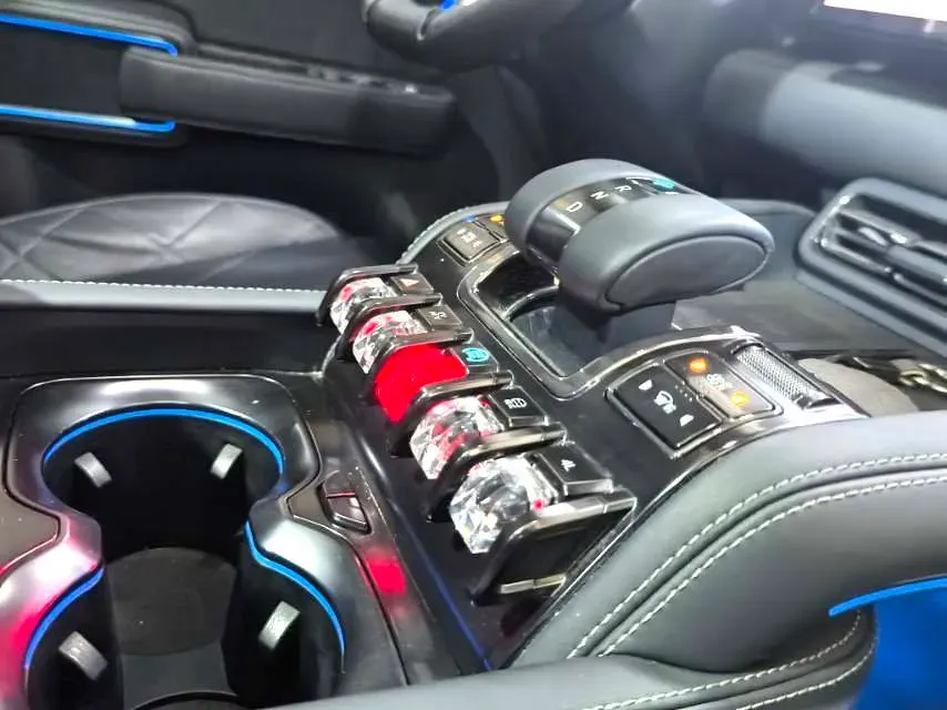 2023 FangChengBao Bao 5 1.5T 194HP L4 E-CVT PHEV 31.8KWH,autocango,china used car exporter,china ev exporter,chinese used car exporter,chinese used ev exporter