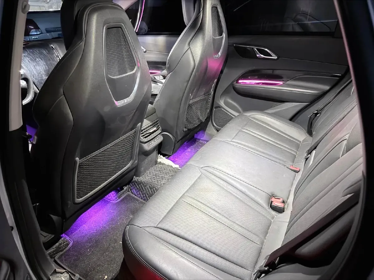 2023 HongQi HS3 1.5T 169HP L4 7DCT,autocango,china used car exporter,china ev exporter,chinese used car exporter,chinese used ev exporter