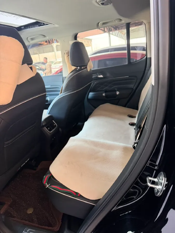 2023 Tank 300 2.0T 227HP L4 8AT,autocango,china used car exporter,china ev exporter,chinese used car exporter,chinese used ev exporter