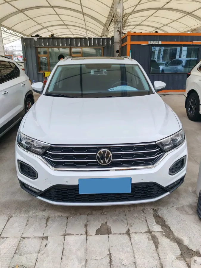 2022 Volkswagen T-Roc 1.4T 150HP L4 7DCT,autocango,china used car exporter,china ev exporter,chinese used car exporter,chinese used ev exporter