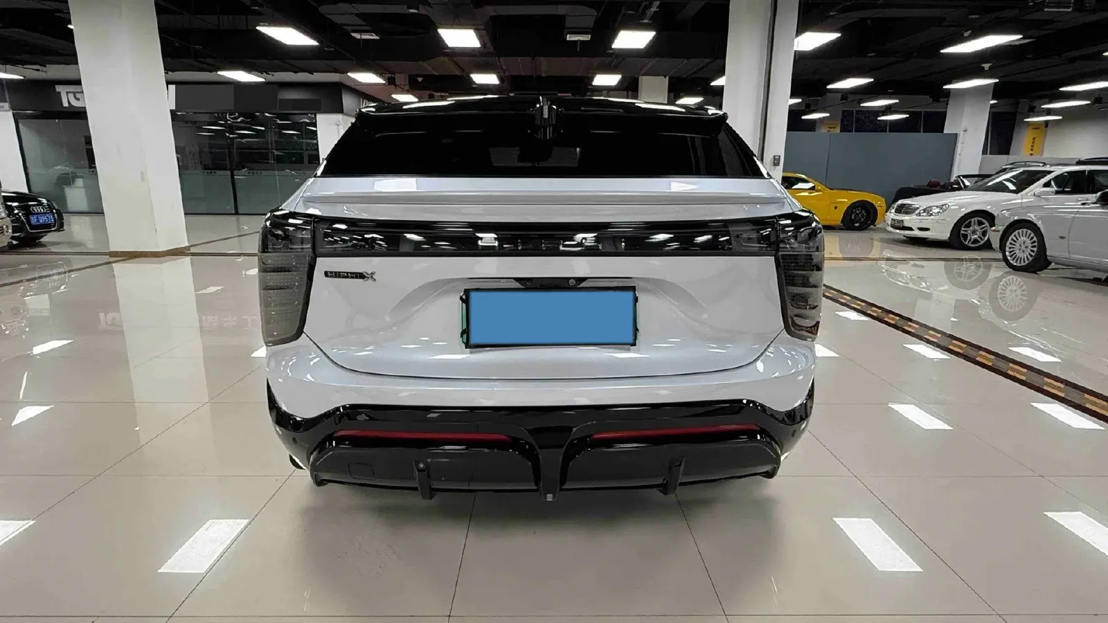 2022 HiPhi X BEV 97KWH,autocango,china used car exporter,china ev exporter,chinese used car exporter,chinese used ev exporter