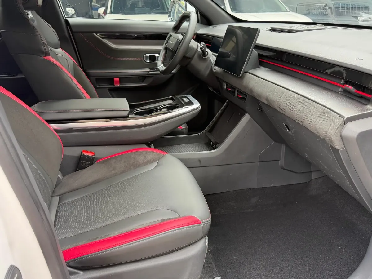 2022 Jetour DASHING 1.6T 197HP L4 7DCT,autocango,china used car exporter,china ev exporter,chinese used car exporter,chinese used ev exporter