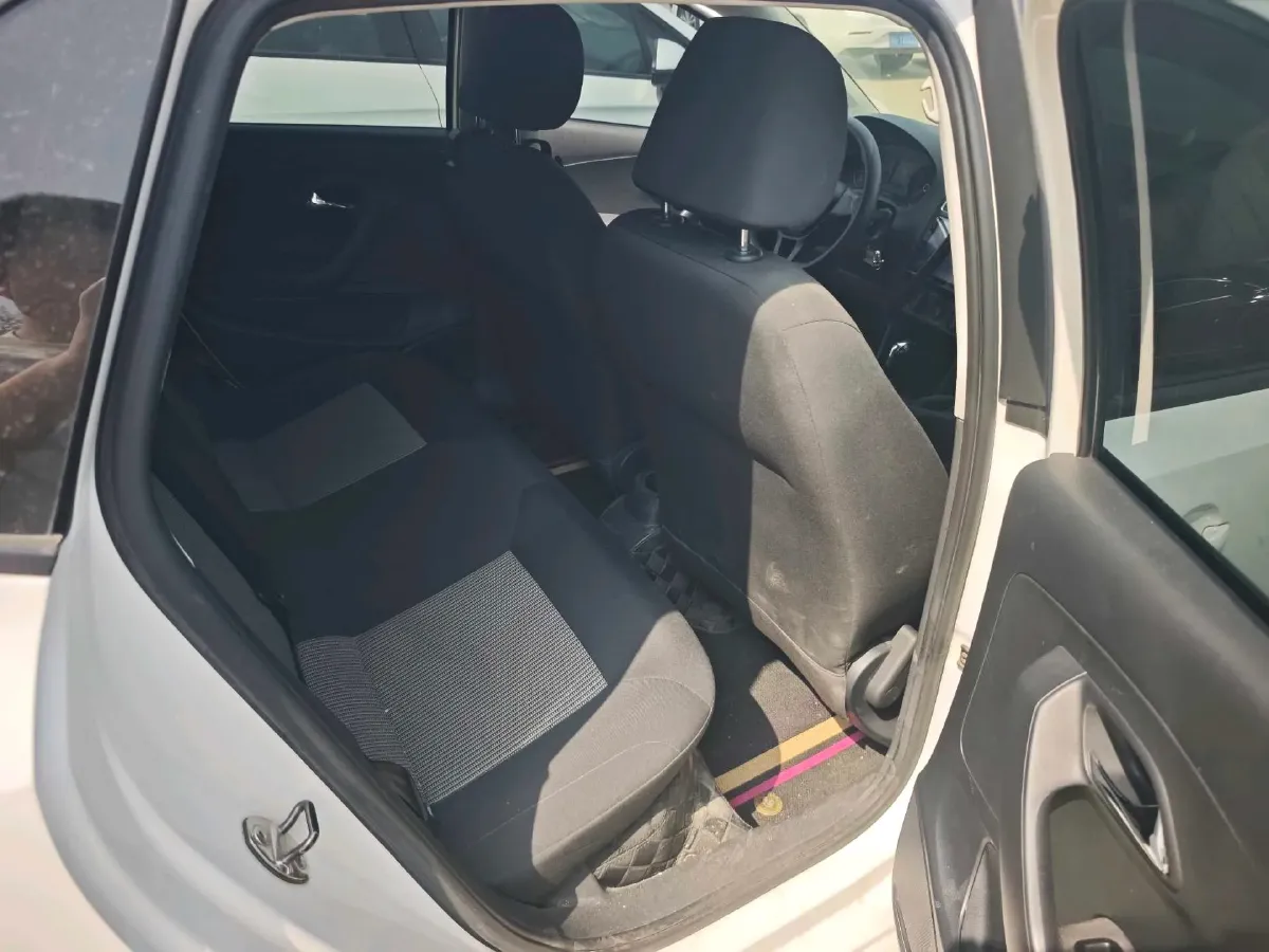 2016 Volkswagen Polo 1.4L 90HP L4 6AT,autocango,china used car exporter,china ev exporter,chinese used car exporter,chinese used ev exporter