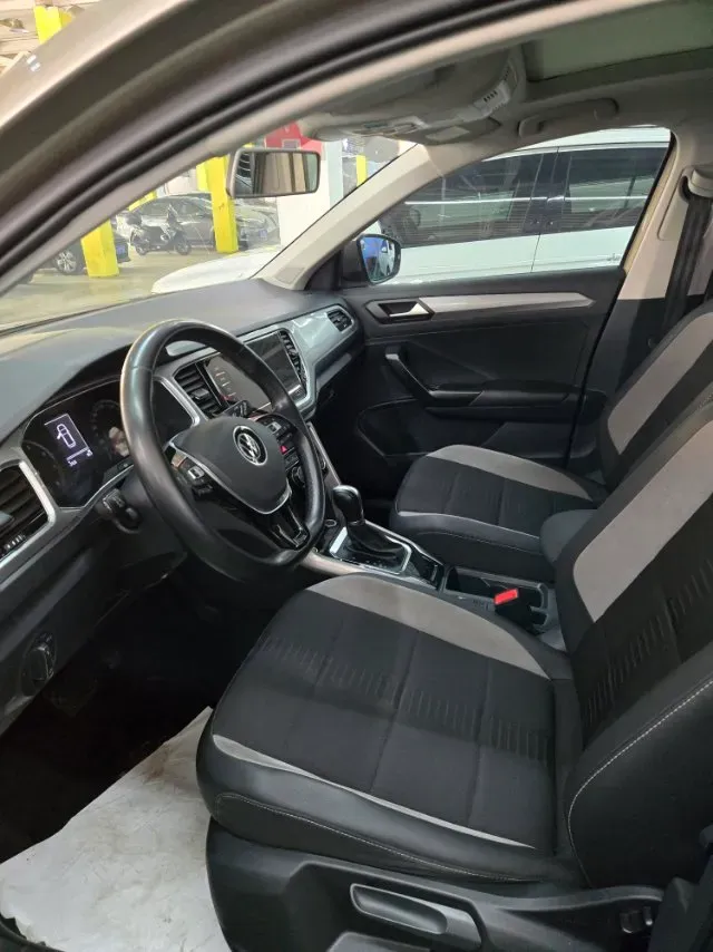 2022 Volkswagen T-Roc 1.4T 150HP L4 7DCT,autocango,china used car exporter,china ev exporter,chinese used car exporter,chinese used ev exporter