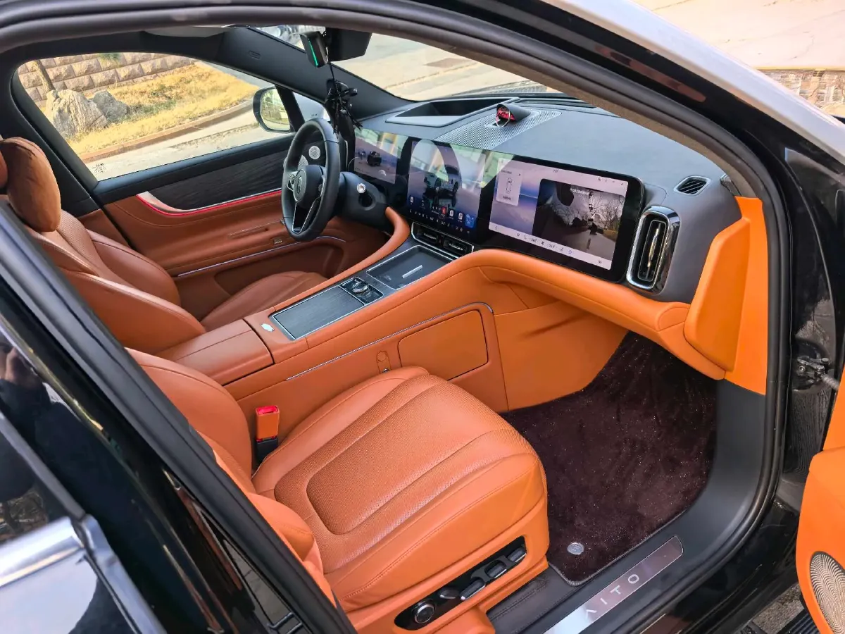 2024 HIMA AITO M9 1.5T 152HP L4 REEV 52KWH,autocango,china used car exporter,china ev exporter,chinese used car exporter,chinese used ev exporter