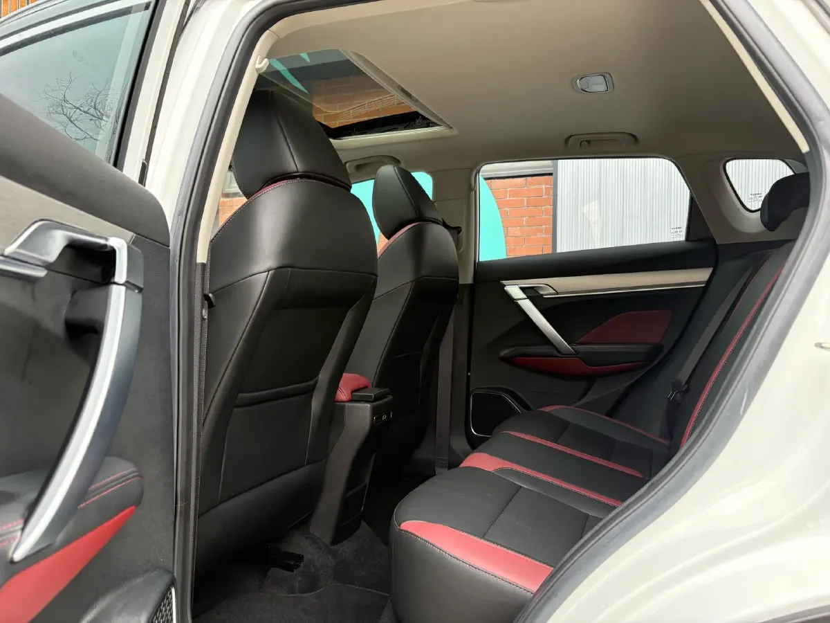 2021 Geely Coolray 1.4T 141HP L4 6DCT,autocango,china used car exporter,china ev exporter,chinese used car exporter,chinese used ev exporter