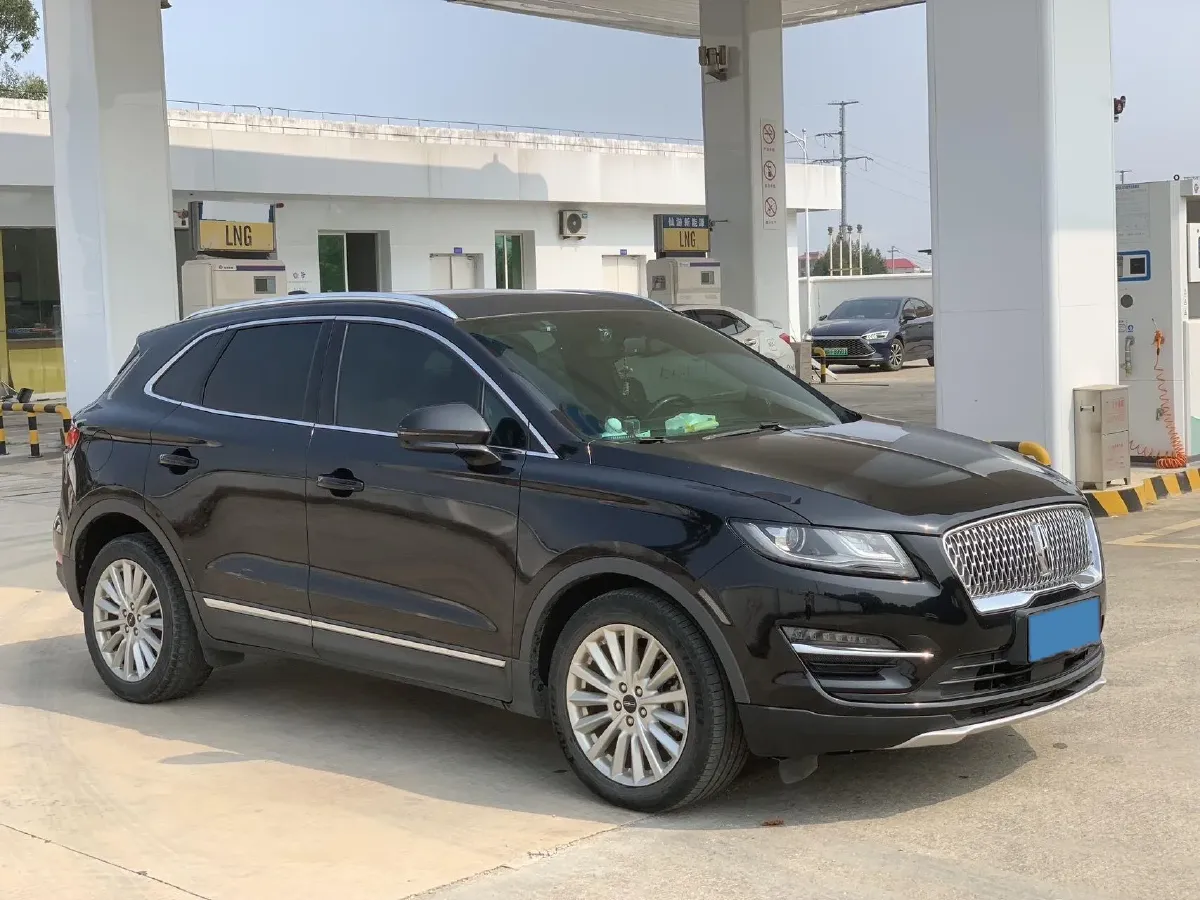 2019 Lincoln MKC 2.0T 203HP L4 6AT,autocango,china used car exporter,china ev exporter,chinese used car exporter,chinese used ev exporter