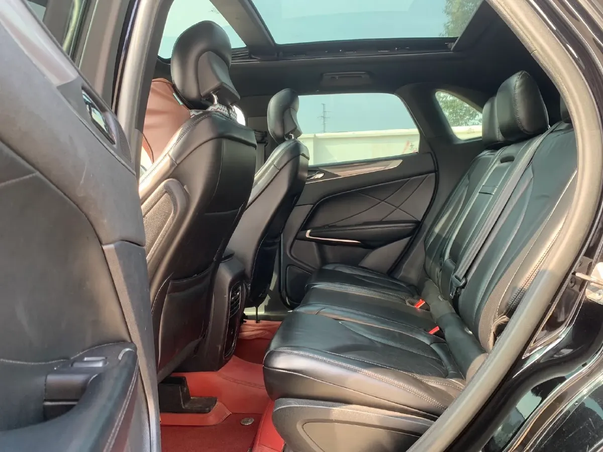 2019 Lincoln MKC 2.0T 203HP L4 6AT,autocango,china used car exporter,china ev exporter,chinese used car exporter,chinese used ev exporter