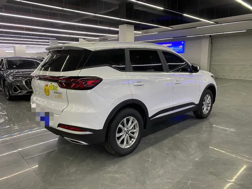 2025 Chery Tiggo 7 1.5T 156HP L4 CVT,autocango,china used car exporter,china ev exporter,chinese used car exporter,chinese used ev exporter