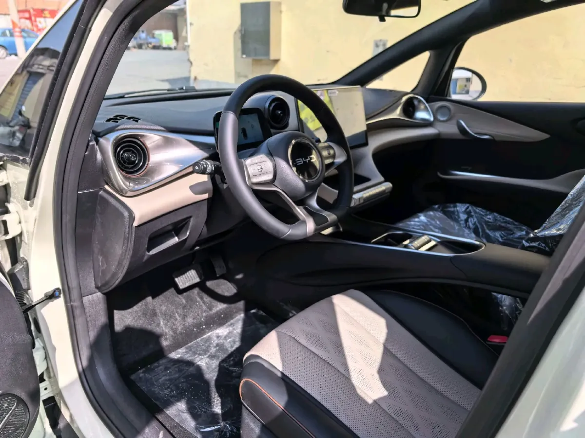 2025 BYD Dolphin BEV 44.928KWH,autocango,china used car exporter,china ev exporter,chinese used car exporter,chinese used ev exporter