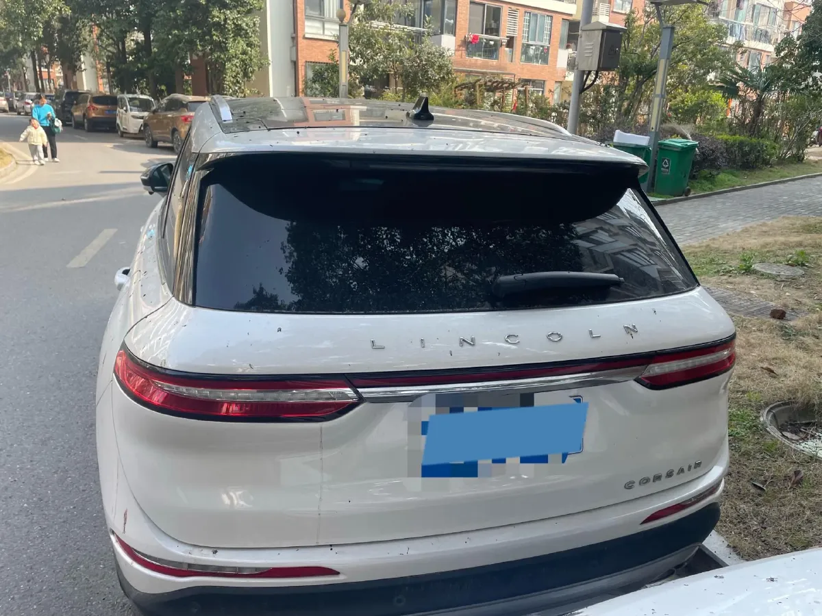 2022 Lincoln Corsair 2.0T 245HP L4 8AT,autocango,china used car exporter,china ev exporter,chinese used car exporter,chinese used ev exporter